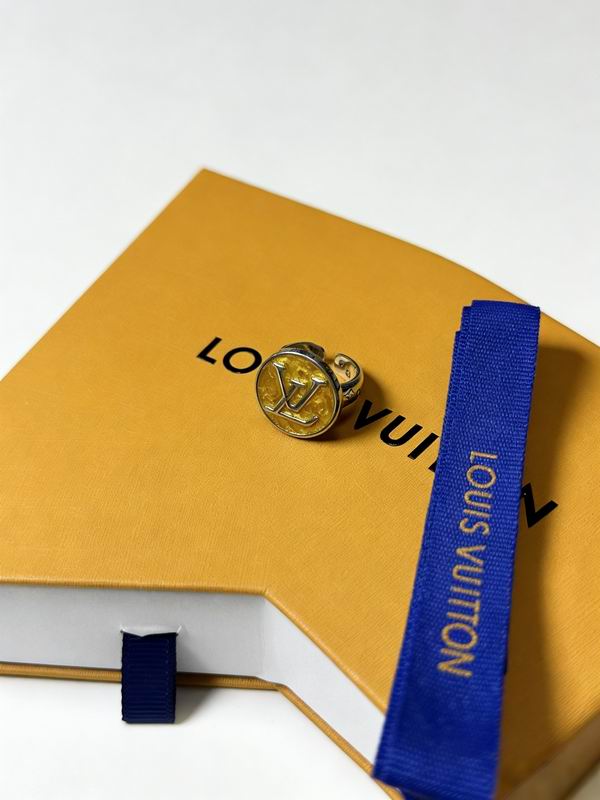 LV ring 01yxx21